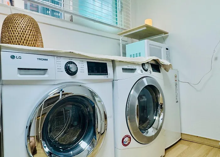 Ferienhaus Hongdae Homes - 5min To Subway & River Seoul